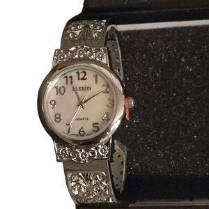 Blekon New Japanese Quartz Cuff Bangle Watch Elegant With Box Floral Cottage